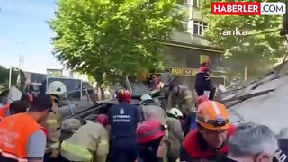 İstanbul'da 3 Katlı Bina Çöktü