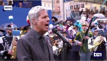 Baglioni canta l'inno di Mameli alla parata per la Festa della Repubblica