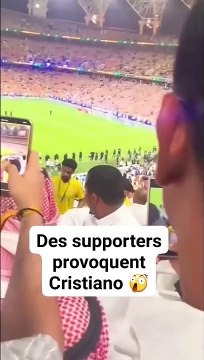 Des supporters provoquent Ronaldo en Chantant Messi, Messi