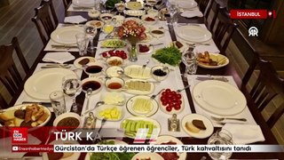 Gürcistan'da Türkçe öğrenen öğrenciler, Türk kahvaltısını tanıdı