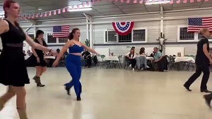 Bal CD à St Seurin sur l'Isle