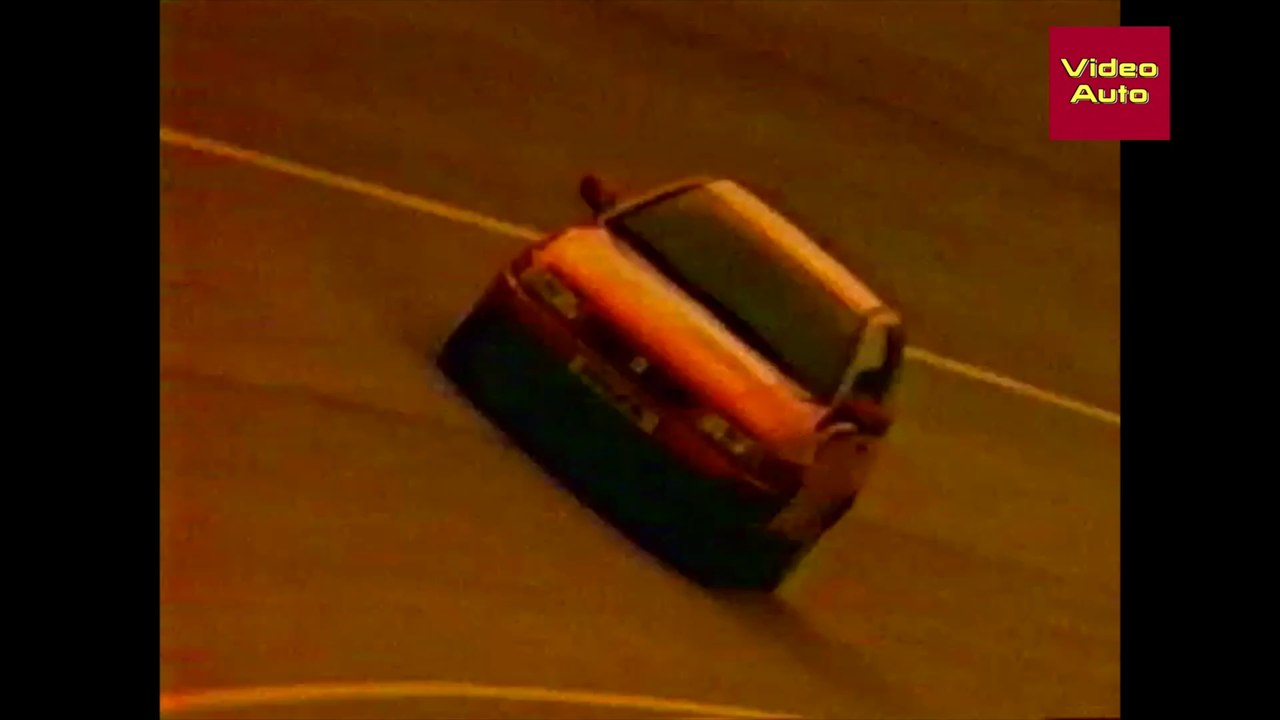 Publicité Seat Ibiza (voix d'Elie Semoun et Jean Yanne)