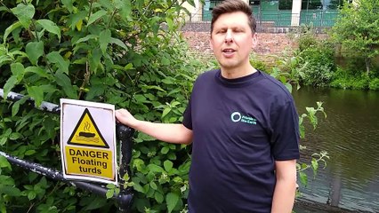 Descargar video: Campaigners in Sheffield call for end to sewage discharges into rivers