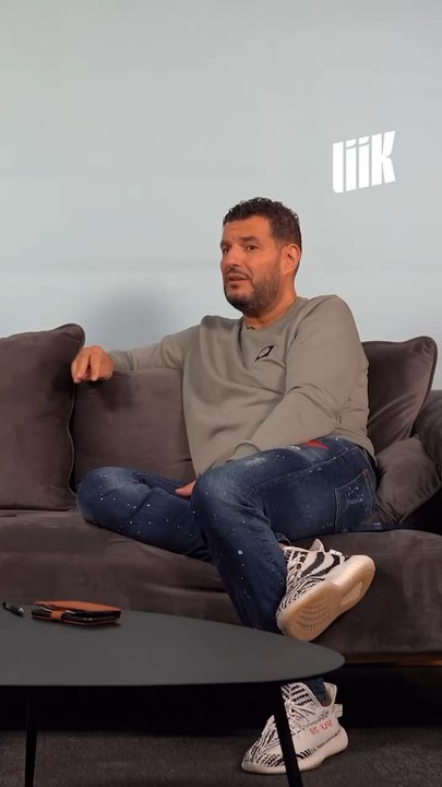 Plongez dans l’univers rétro avec “La Ref” ,  Rachid Arhab interroge Kmel du groupe Alliance Ethnik sur ces références qui ont marqué les décennies des années 80 à 2023. 