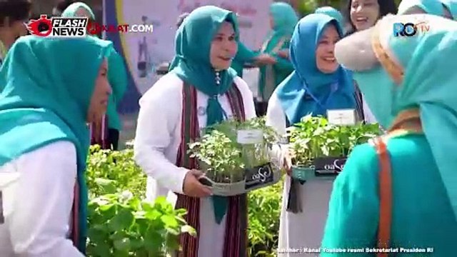 Ibu Iriana dan Anggota OASE KIM Kunjungan Kerja ke NTB Sosialisasi Daur Ulang Sampah Plastik