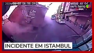 Prédio desaba e deixa um morto e feridos na Turquia; vídeos mostram colapso