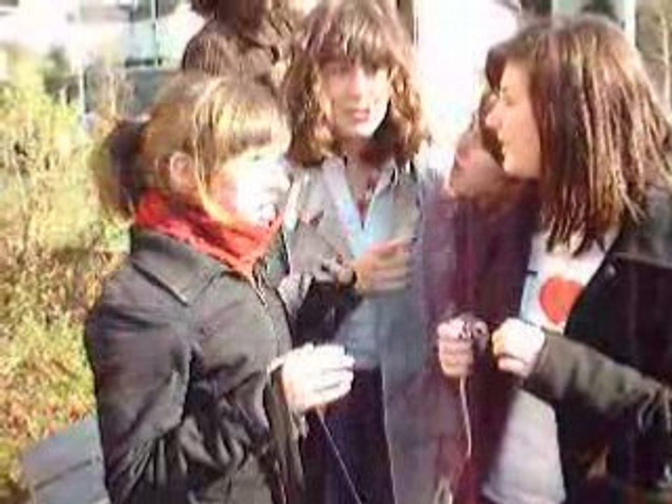 "AFRICA" by Claire, Juliette & Alice - 6 Avril 2008