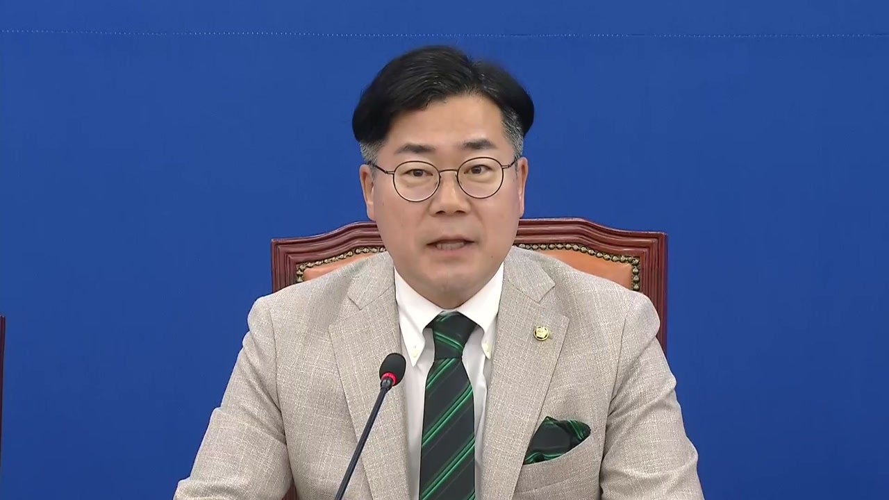 민주 "與 시간 끌면 법대로...상임위 18개 가져올 수도" / YTN