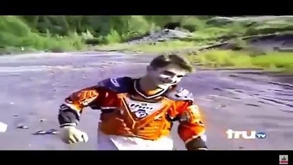 Los Videos mas Impactantes - Las Cámaras del Cáos 1 - El Accidente De Motocross De Mark Cude - TruTv