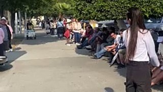 Reportan larga fila en casilla especial ubicada en Calimax Río, Tijuana