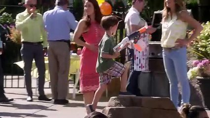 Une coach pour mon bébé Bande-annonce (TR)