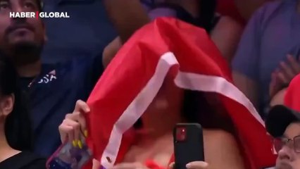 Filenin Sultanları'nı desteklemeye gelen Türk taraftarların heyecanı sosyal medyayı salladı