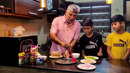 How to cook bread pizza in microwave at home _Pizza banane ka tarika