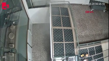 Duvarı delip kuyumcudan hırsızlık yapan şüpheliler yakalandı