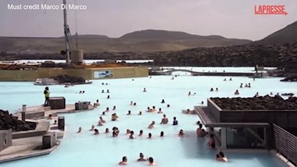 Islanda, la Laguna Blu riapre mentre il vulcano continua ad eruttare
