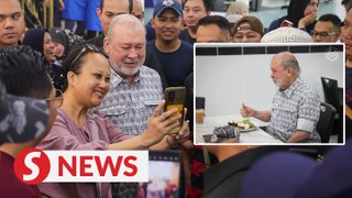 King enjoys nasi lemak breakfast on official birthday