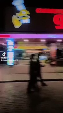 کیمرے کے سامنے ایکٹنگ بھت مشکل ھے