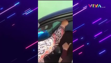 Guru Agama Bercadar Ketangkap Basah Mesra Sama Ustaz