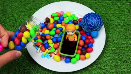 satisfying video with burger gummy egg filled with more chocos!