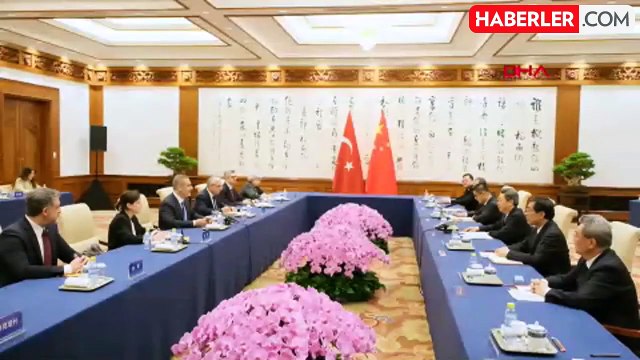 Dışişleri Bakanı Hakan Fidan, Çin'de ÇKP yetkilileriyle görüştü