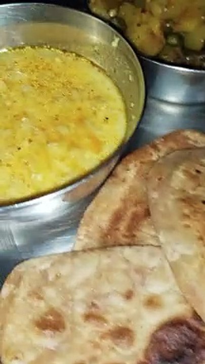 Paratha thali