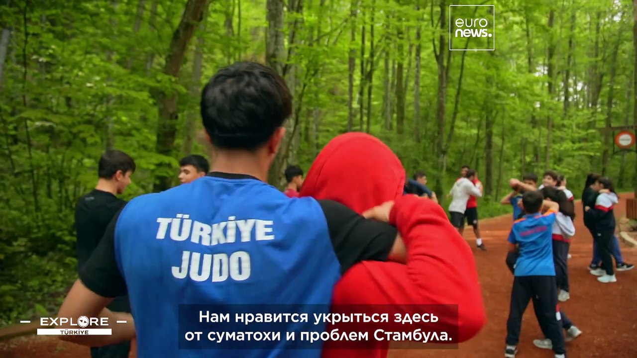 В Стамбуле много мест, где можно насладиться зе...