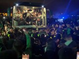 Le retour mouvementé de l'ASSE après la victoire contre Metz - Reportage TL7 - TL7, Télévision loire 7