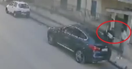 Teverola, banda della Bmw: ladri acrobati si introducono in appartamento (03.06.24)