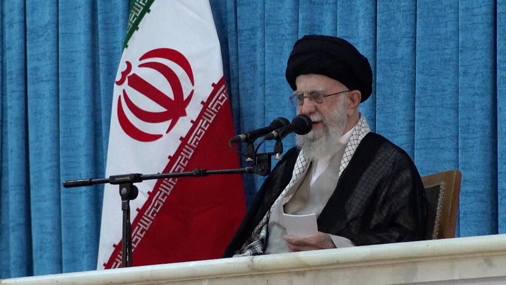 El ayatol Jamenei seala que "el rgimen sionista se est agotando": "Muerte a Israel!"