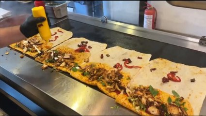 roti isi, pizza rumahan, kebab ayam jadi satu luar biasa