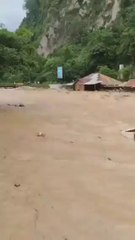 URGENT – De graves inondations affectent Sianok, Sumatra occidental, Indonésie