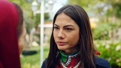 Conoce a Farah: Una historia inspiradora en español 🇪🇸