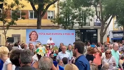 Varias personas irrumpen en un acto de Borrell para protestar contra el genocidio en Gaza