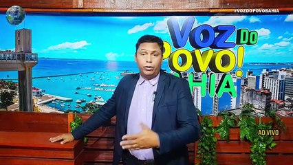 Torcedor do Vitória dando ‘porrada’  em homem dentro do Barradão