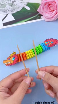Use paper strips to make a mini dragon dance, super simple and fun #origami #handmade #handmade diy