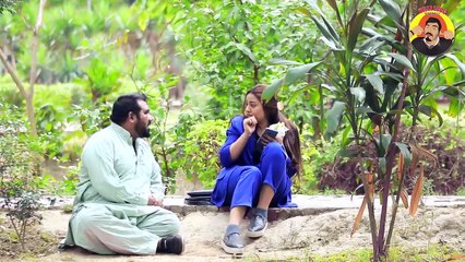 Larki Ne Khan Ali Ko Kheera Dia Funny Video _ @Velle Loog Khan Ali _ @Sahara Bano Khan Ali