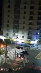 Homem morre atropelado após discussão de trânsito em Copacabana