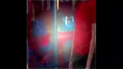 Bella and the Bulldogs S02E17 Doggone Record Breaker