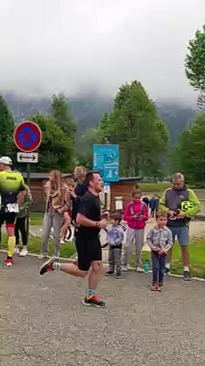 BELLES PERFORMANCES DES VÉTÉRANS À LA COURSE D'...