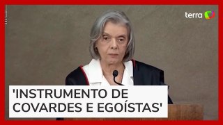 Cármen Lúcia critica disseminação de mentiras nas redes e 'antidemocratas' ao tomar posse no TSE