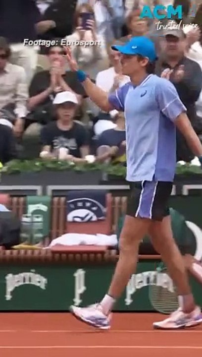 Aussie tennis star Alex De Minaur advances to French Open quarter-finals