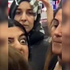 Kozmetik firması indirimdeki kavgada çılgına dönen kadın konuştu: Yüzüme ürün fırtlattı