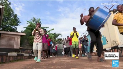 Ouganda : une organisation caritative aide les jeunes défavorisés grâce à la musique