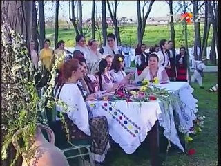 Iulia Vatafu - (Vin Floriile cu soare - TVR 2 - 28.04.2013)