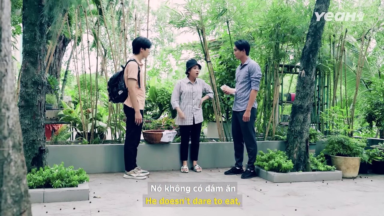 Poor Student Who Couldn't Afford to Buy a Loaf of Bread Was Driven Away by the Landlady With a Grim Face and the End of Bread