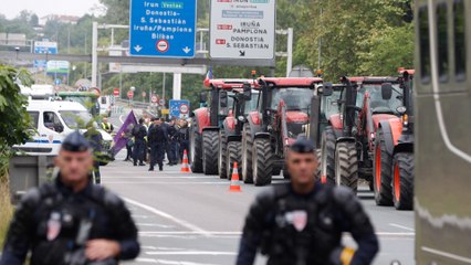 Video herunterladen: Los agricultores levantan el bloqueo de AP-7 tras 24 horas y se retiran de pasos fronterizos