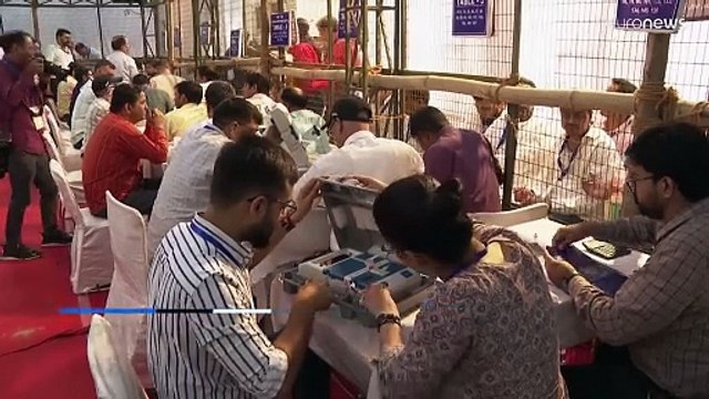 Εκλογές στην Ινδία: Ξεκίνησε η καταμέτρηση των ψήφων - Νίκη Μόντι δείχνουν τα πρώτα αποτελέσματα
