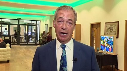 Nigel Farage calls for zero net migration