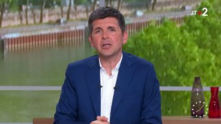 Le journaliste Thomas Sotto s’excuse ce matin après la diffusion dans 