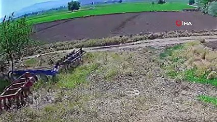 Eğitim uçağı düştü 2 pilotumuz şehit oldu! O anlar güvenlik kamerasına yansıdı! İşte o anlar